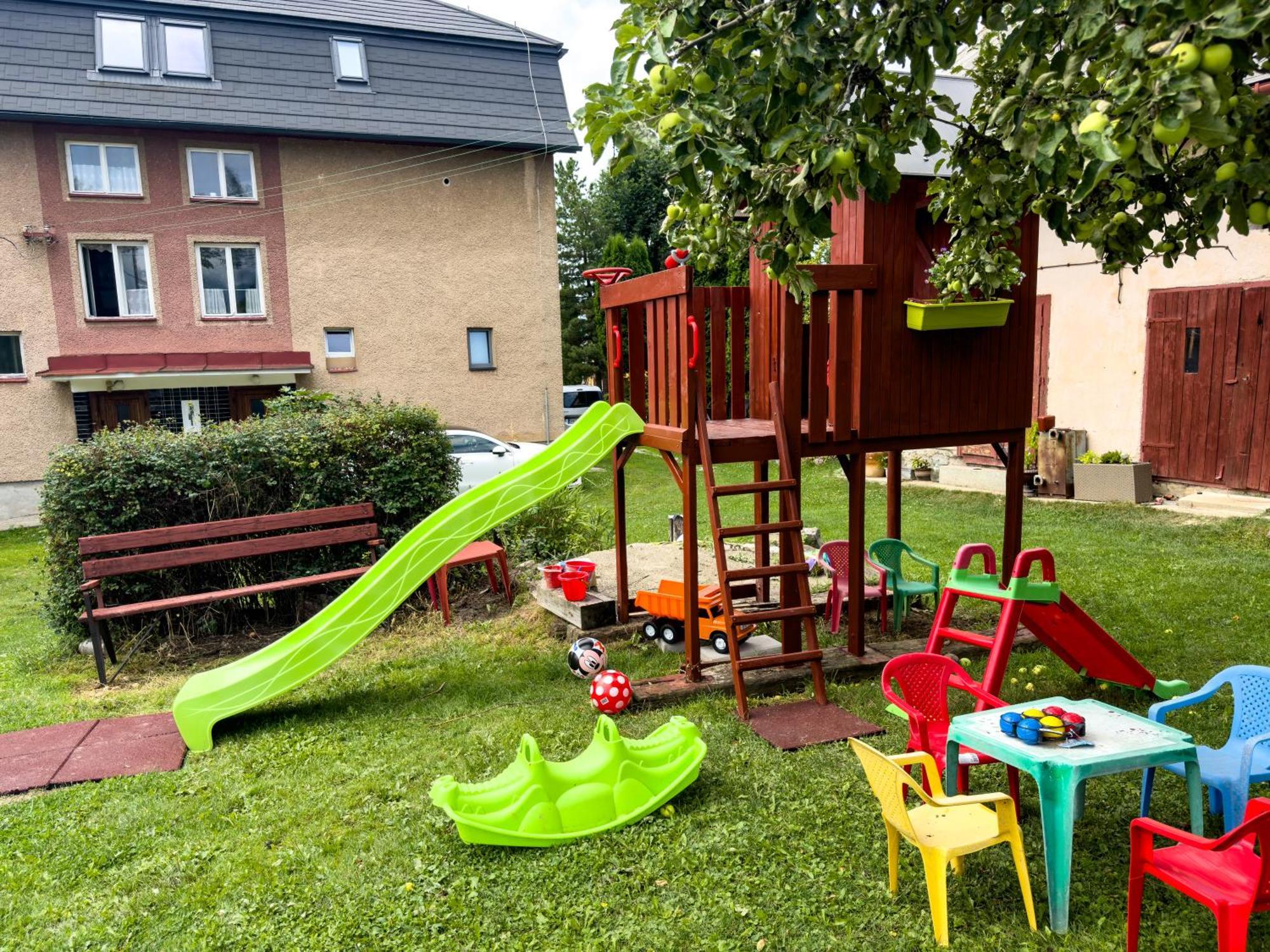 Guest House Privát Štrba Exteriér fotografie